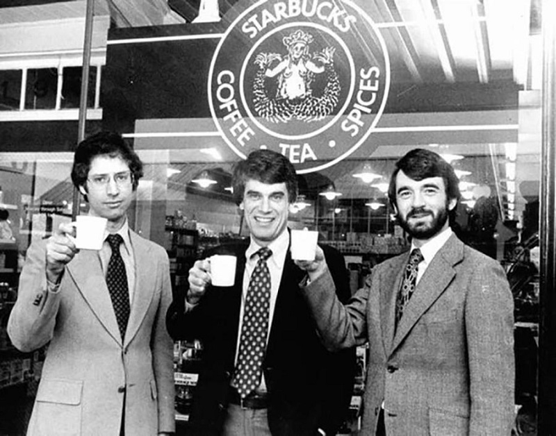 Ý nghĩa biểu tượng logo Starbucks