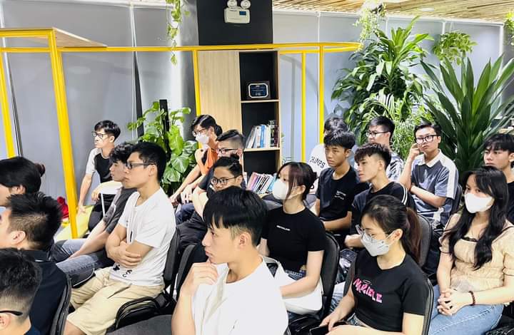 Gozic - Hệ thống học lập trình, luyện thi, kiểm tra trắc nghiệm trực tuyến uy tín tại Việt Nam.