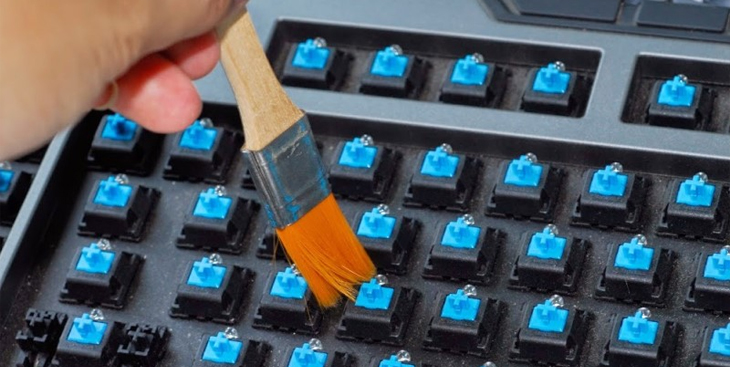 Cách vệ sinh bàn phím cơ tại nhà đơn giản và sạch sẽ