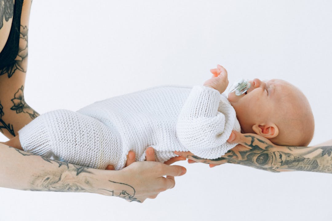Những tiêu chuẩn an toàn cần lưu ý khi chọn mua ghế ô tô trẻ sơ sinh