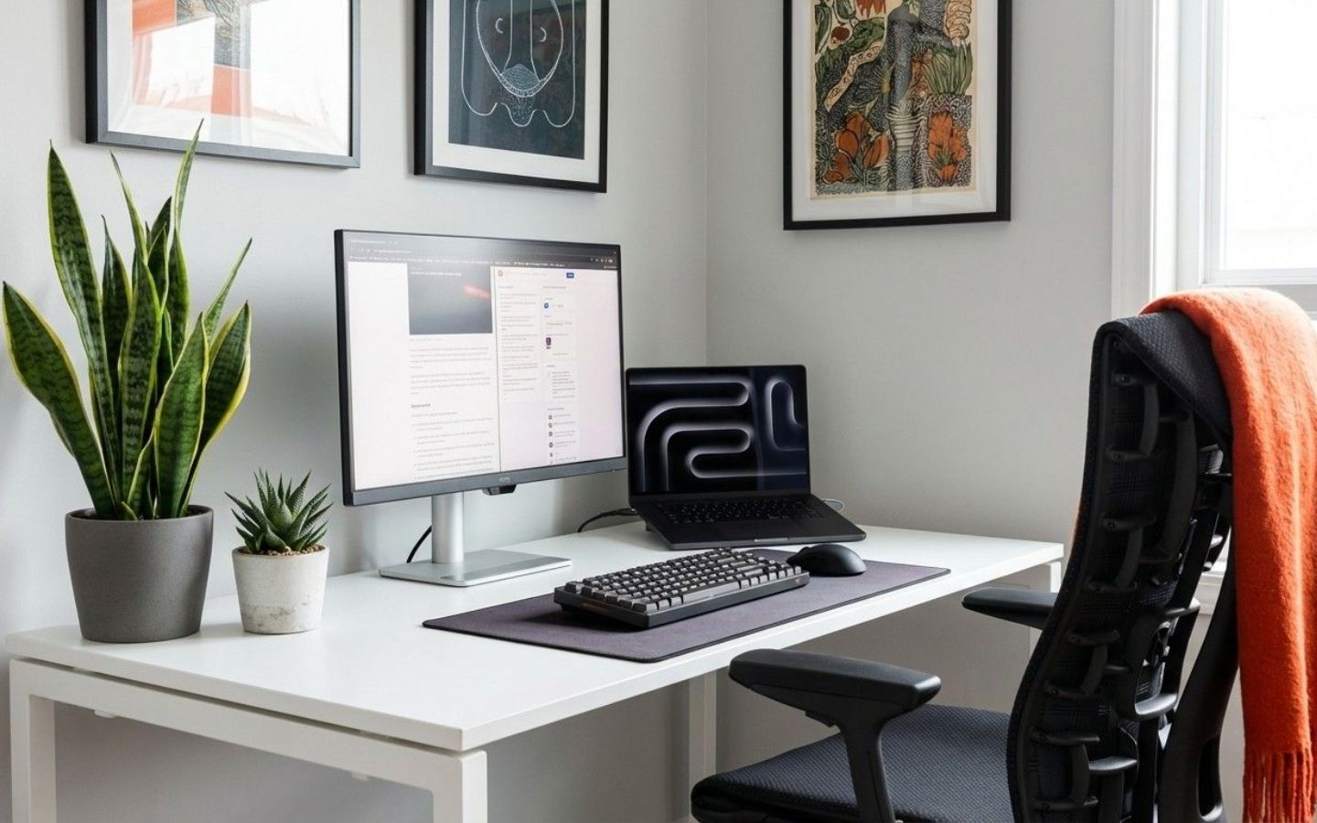 Tổng quan về giá đỡ kẹp bàn – Xu hướng setup không gian làm việc hiện đại